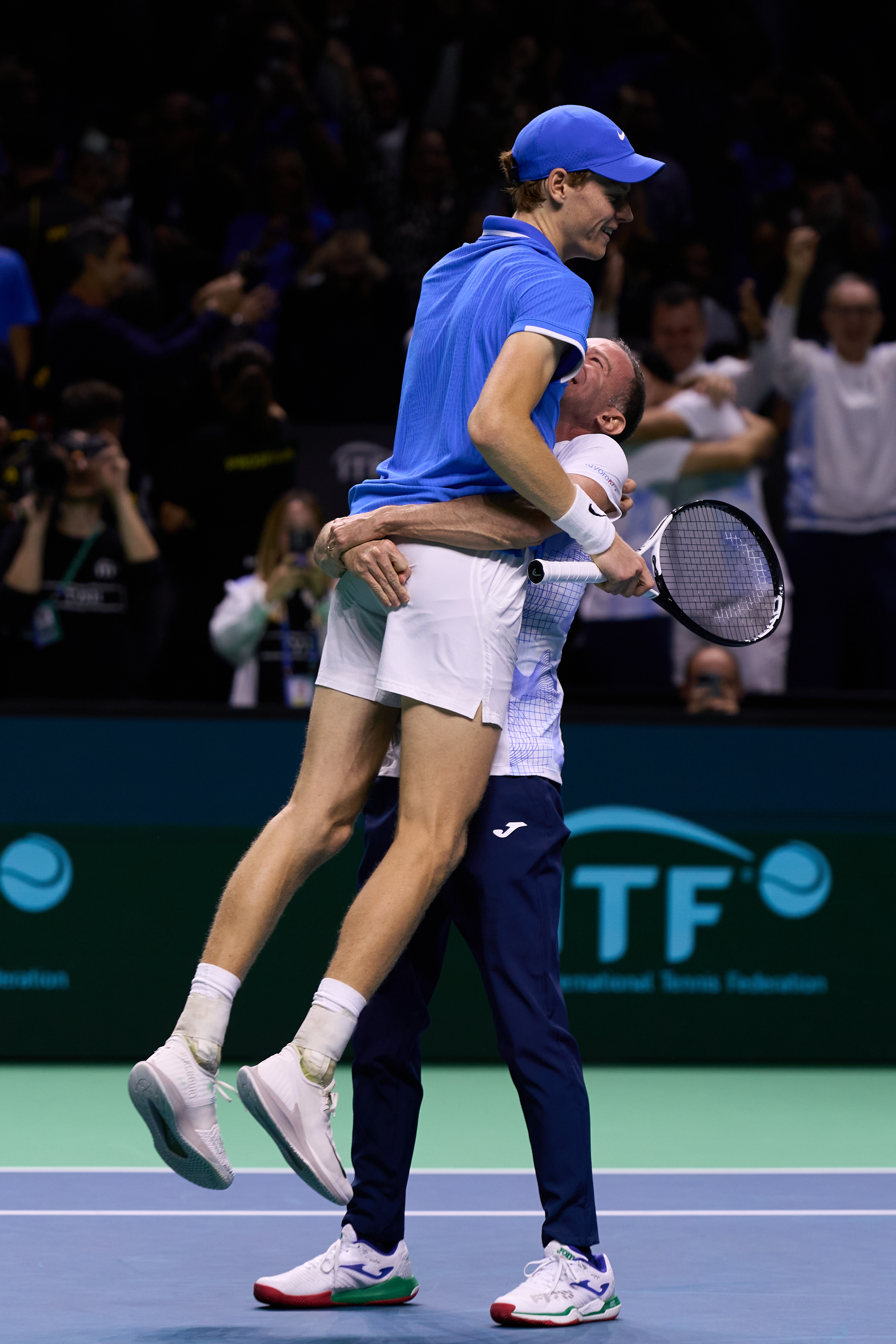 戴维斯杯绝杀ATP总决赛,西西帕斯扛起全队 戴维斯杯绝杀ATP总决赛,西西帕斯扛起全队