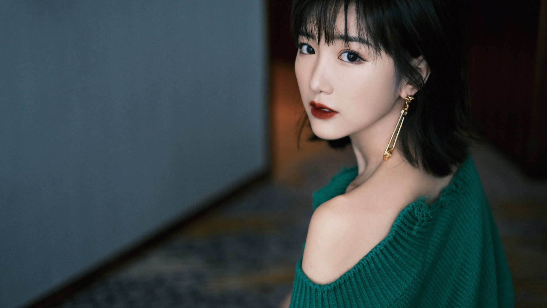 开云体育登录-当约基奇遇见郭艾伦，恩比德在纽约尼克斯力克辽宁队的年度焦点之战中接管比赛