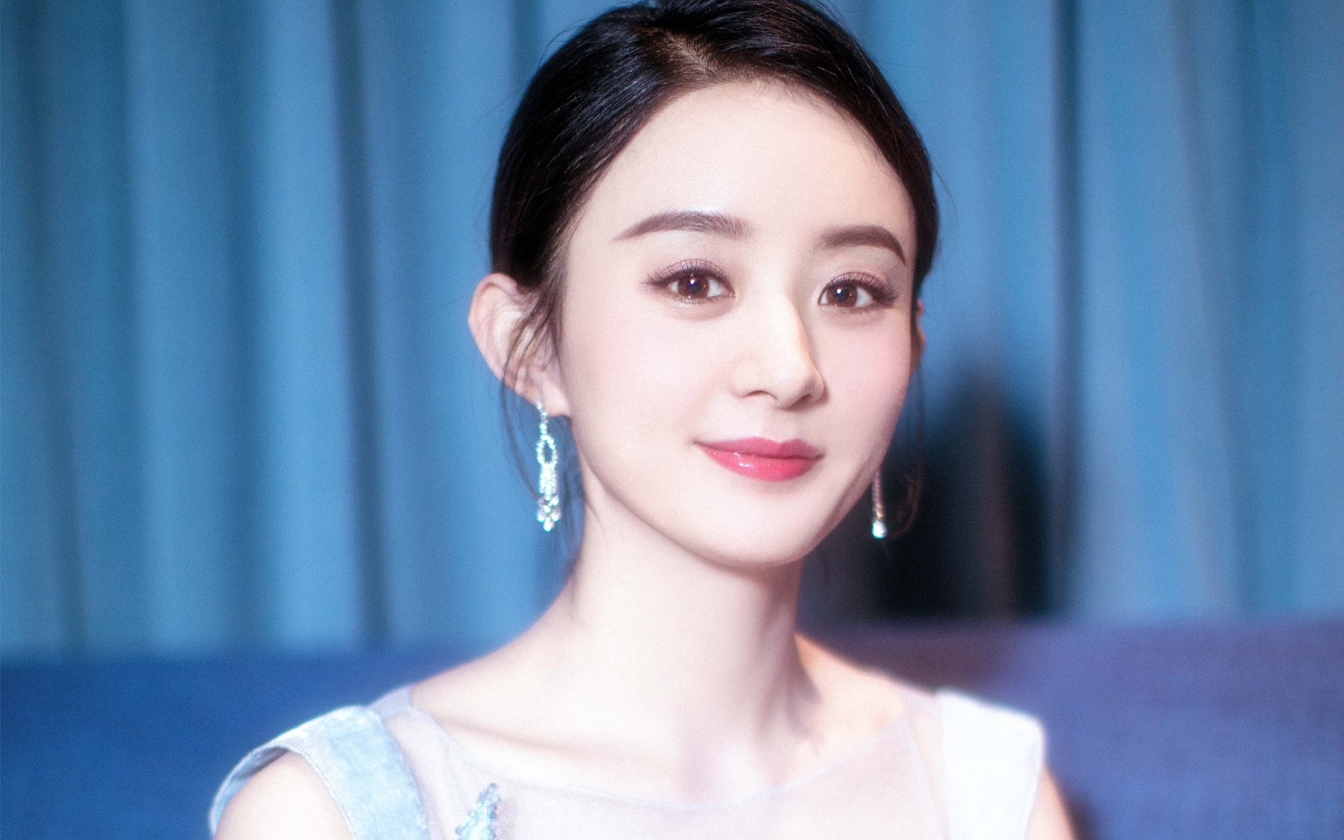 奥亚尔萨瓦尔爆发映照亚洲之光，韩国淘汰马竞书写历史之夜