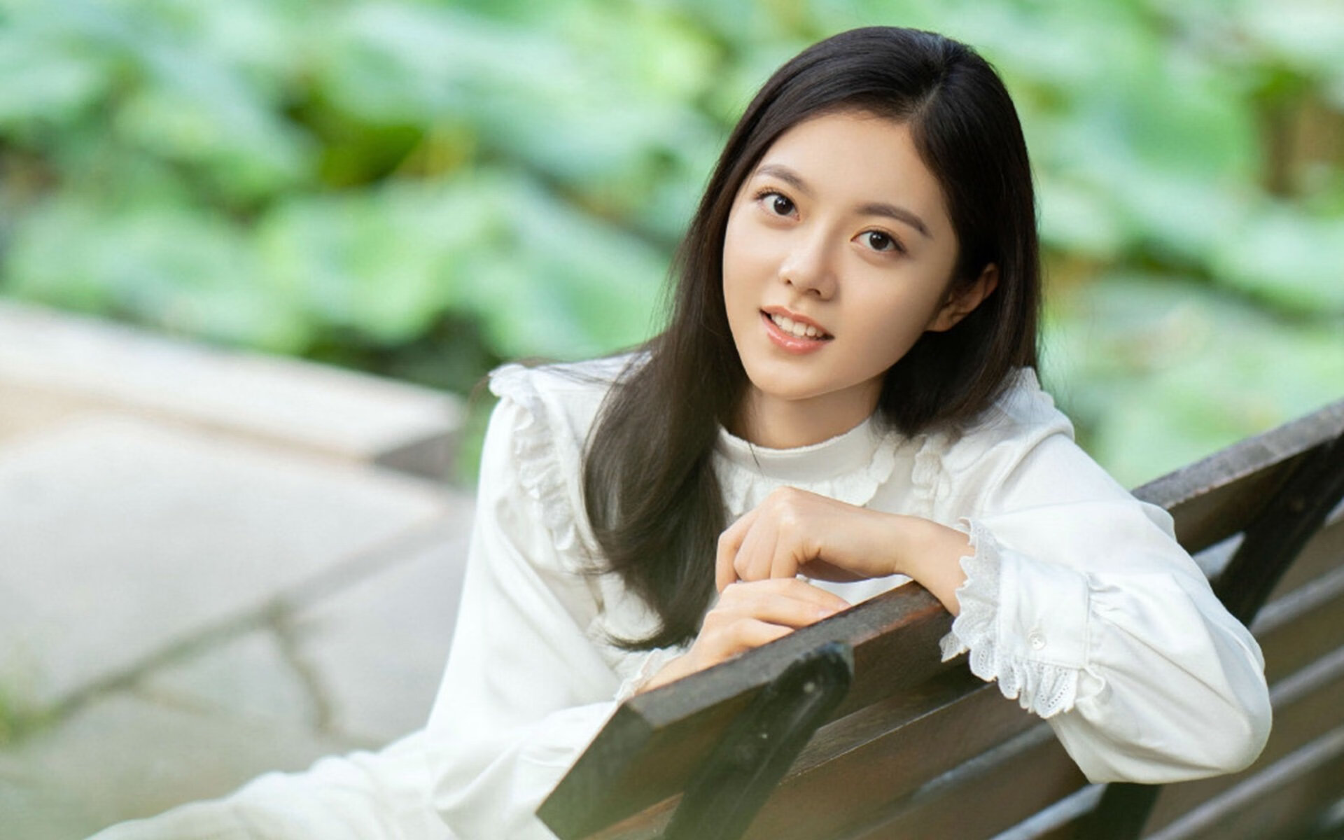 跨界对决,范弗利特存在感拉满,广厦狂胜尼克斯震撼篮坛