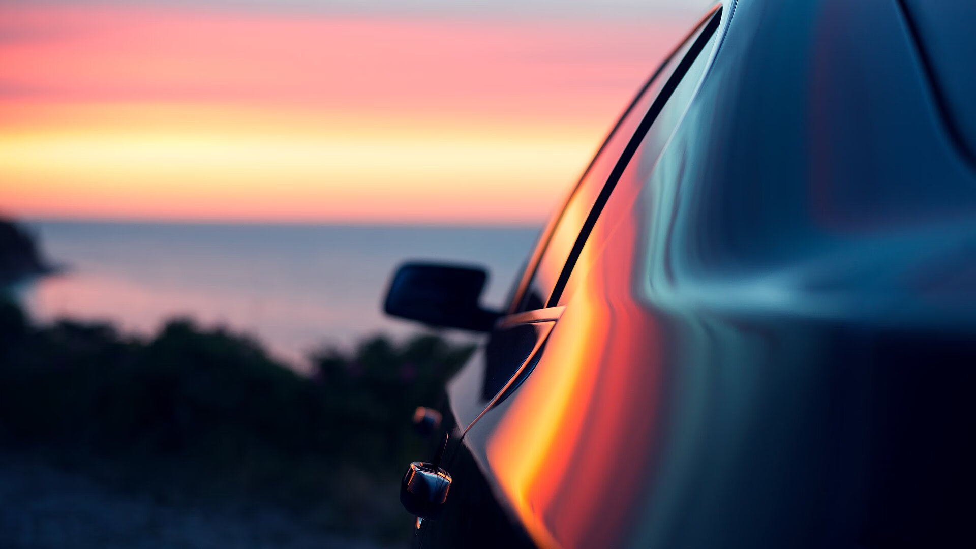 挑战者与艺术家，当绿茵铁骑掀翻巨人，赛车诗人接管街道